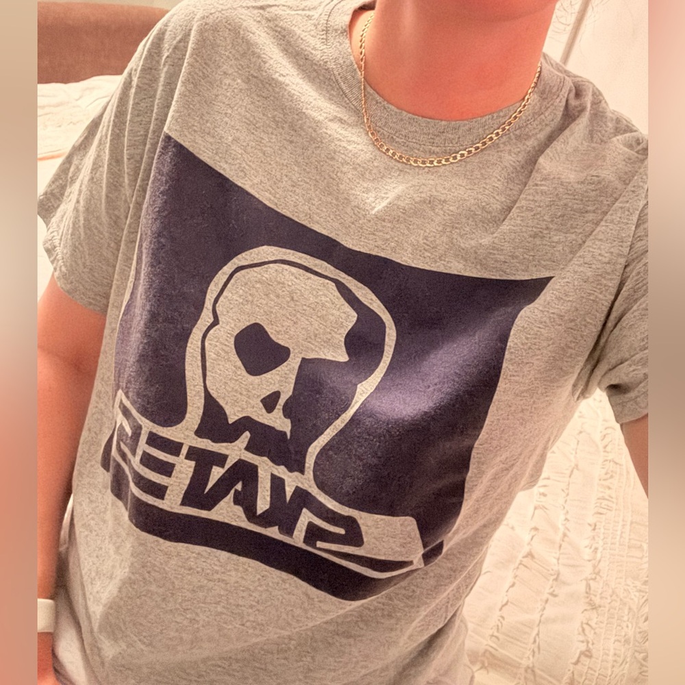 Skates T-shirt